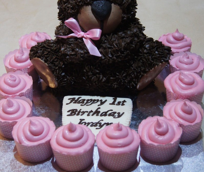 Teddy Bear Cake